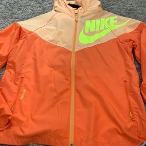 Never worn Nike windbreaker